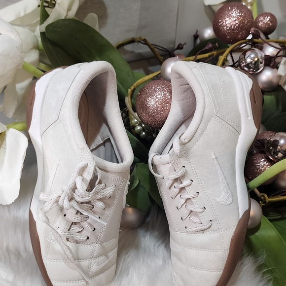 Nike Wmns Total 90 3 SP 'Sail Gum' shoes size7.5 new - Picture 1 of 6